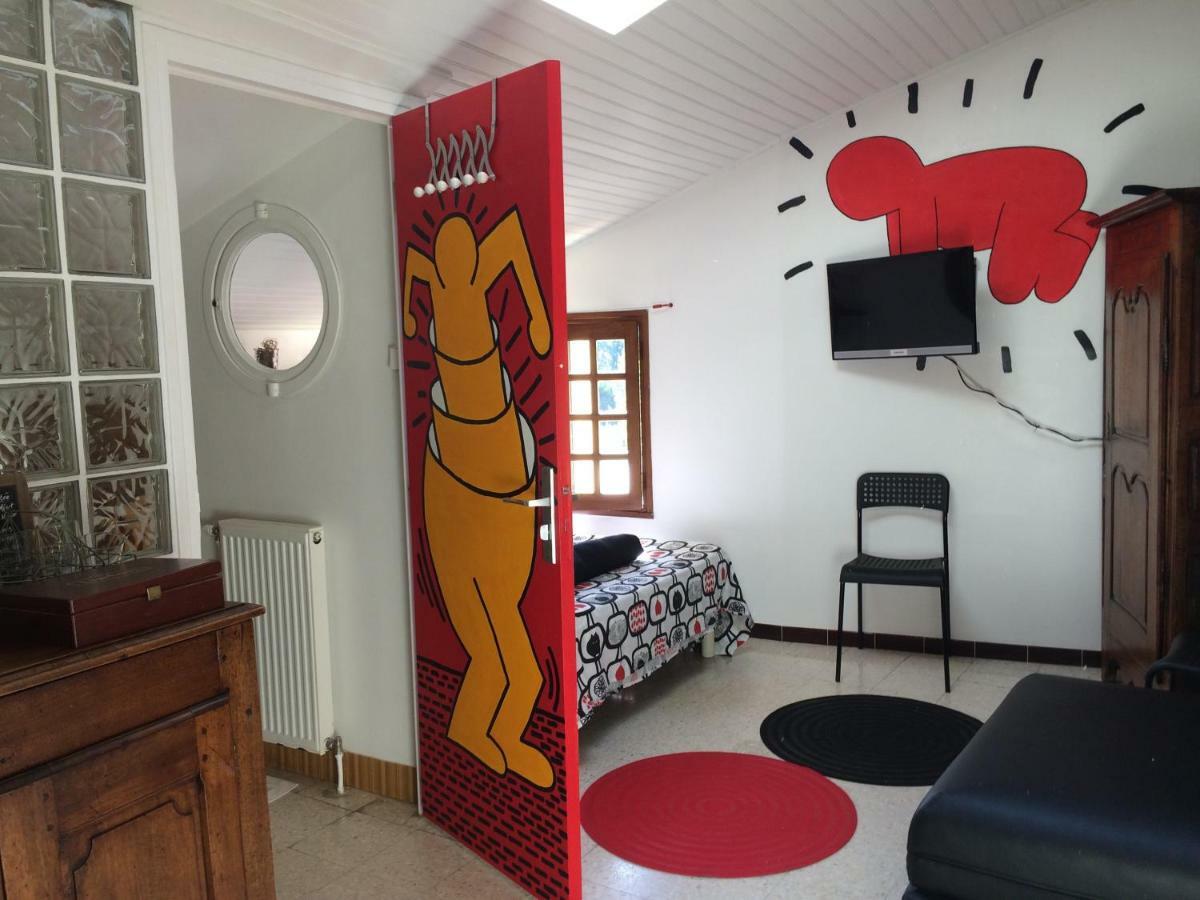 Chez L'Antiquaire Bed and Breakfast Hauterives Exteriör bild